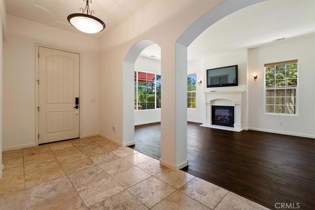 959 Vista Cerro Dr, Paso Robles, CA 93446