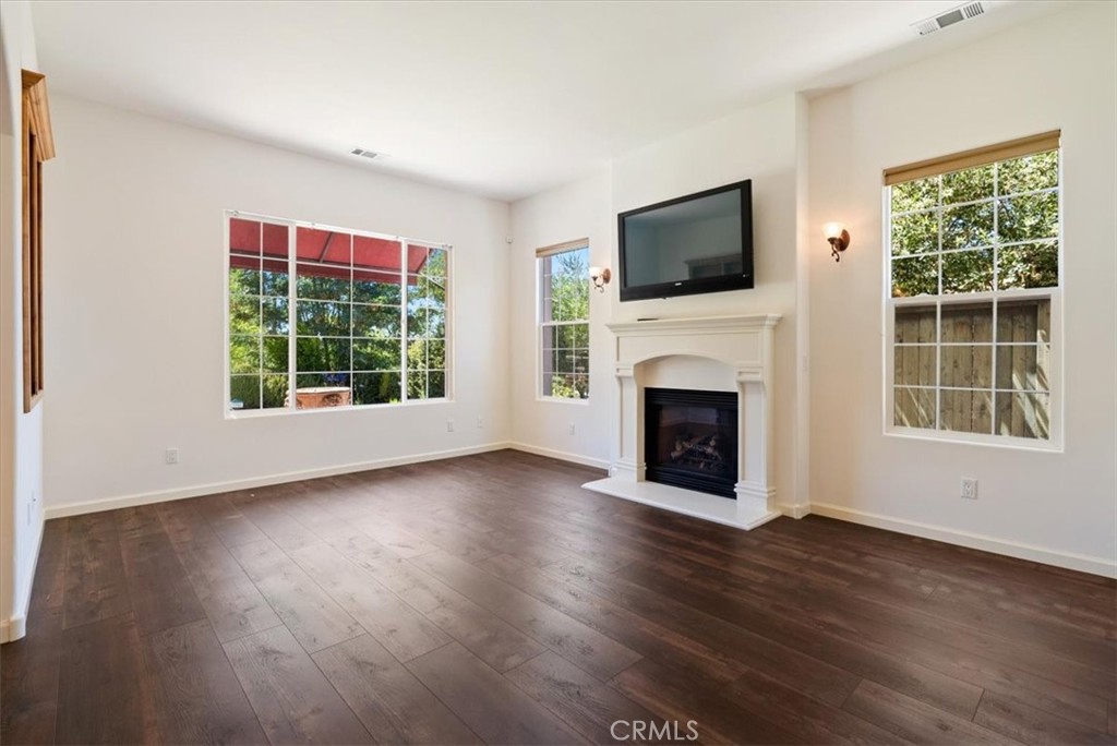 959 Vista Cerro Dr, Paso Robles, CA 93446