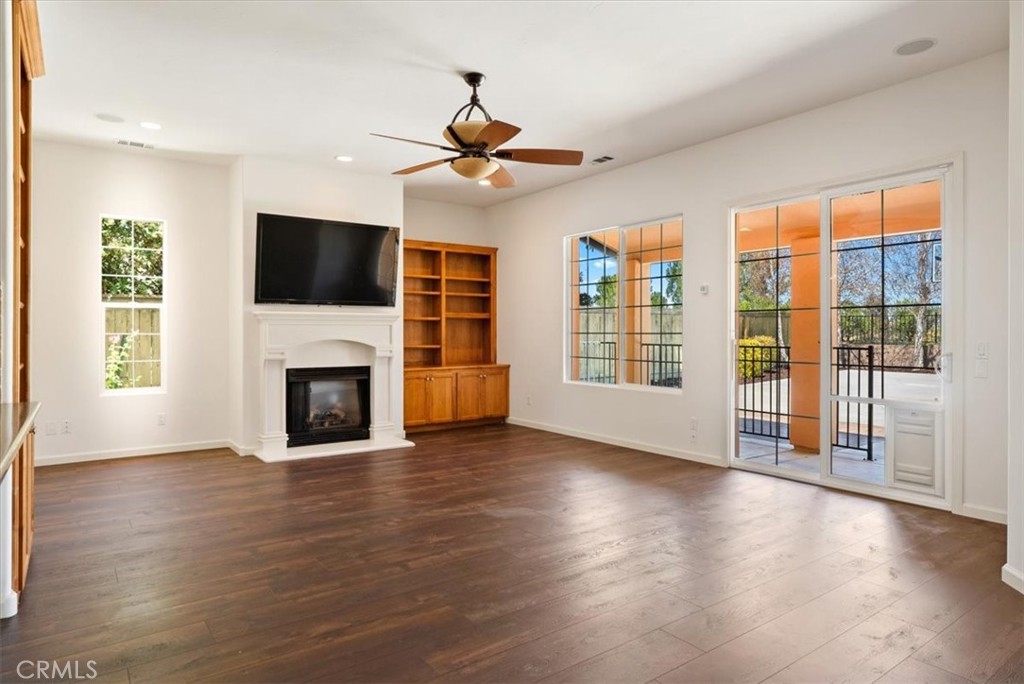 959 Vista Cerro Dr, Paso Robles, CA 93446