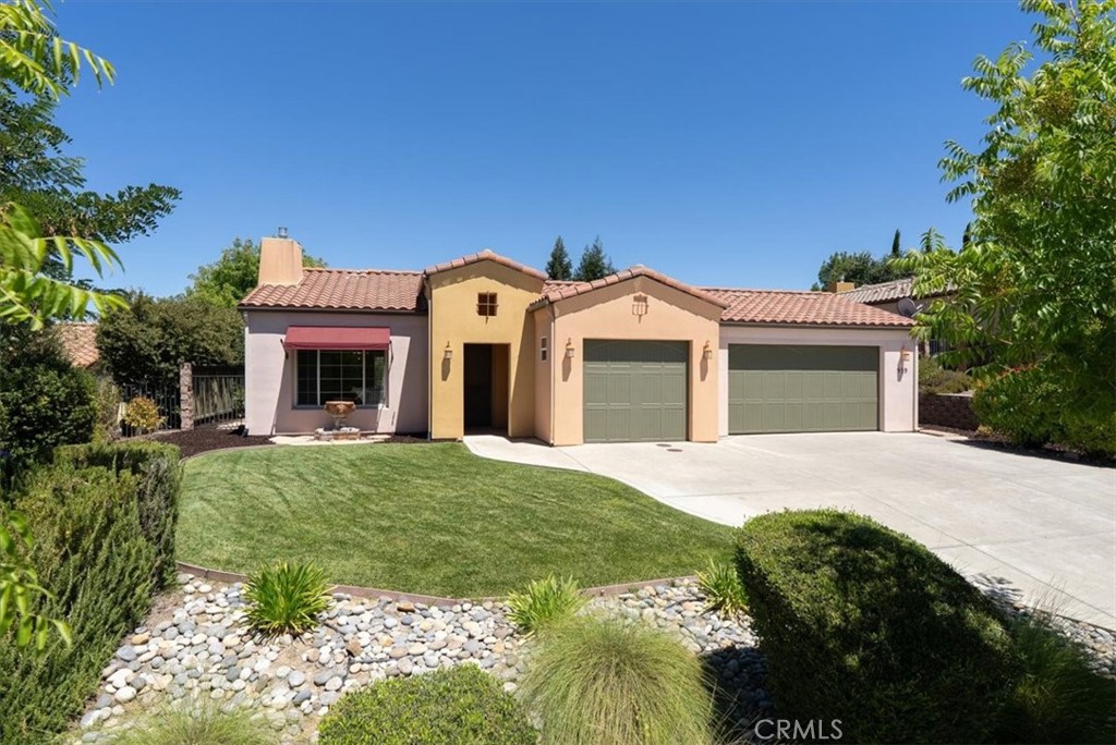 959 Vista Cerro Dr, Paso Robles, CA 93446