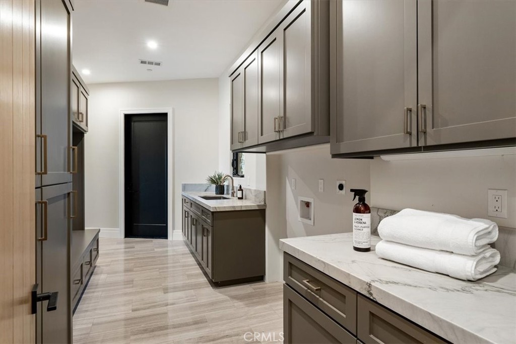 1410 Fire Rock, Templeton, CA 93465