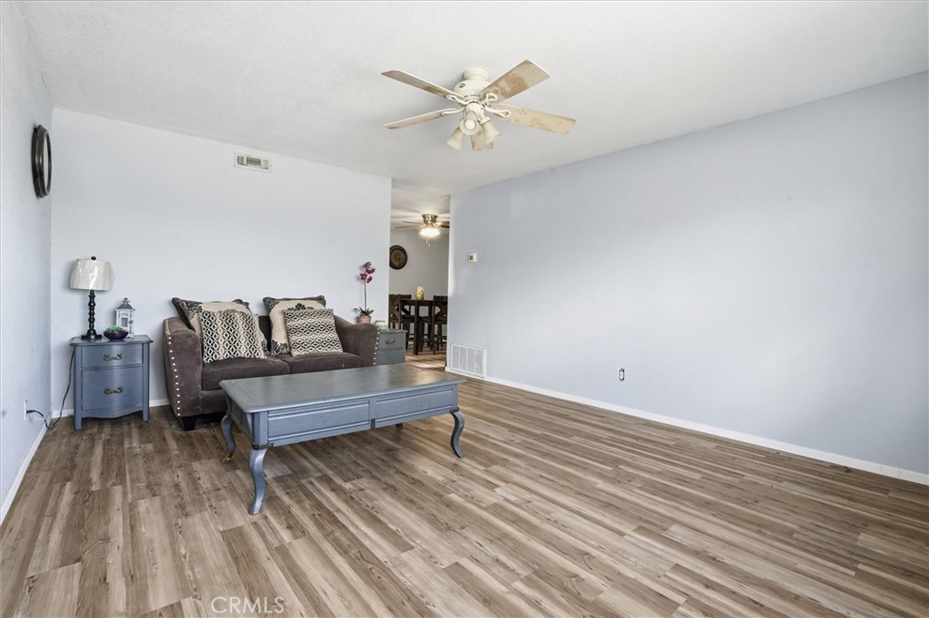 1609 Poppy Ln, Paso Robles, CA 93446