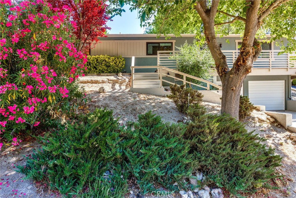 325 Fairview Ln, Paso Robles, CA 93446