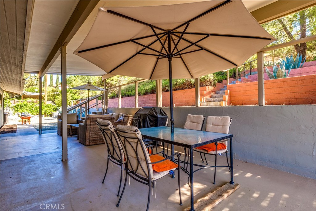 325 Fairview Ln, Paso Robles, CA 93446