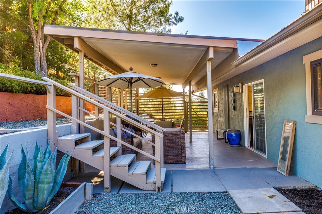 325 Fairview Ln, Paso Robles, CA 93446