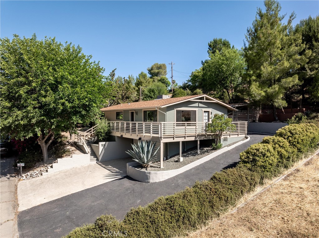 325 Fairview Ln, Paso Robles, CA 93446