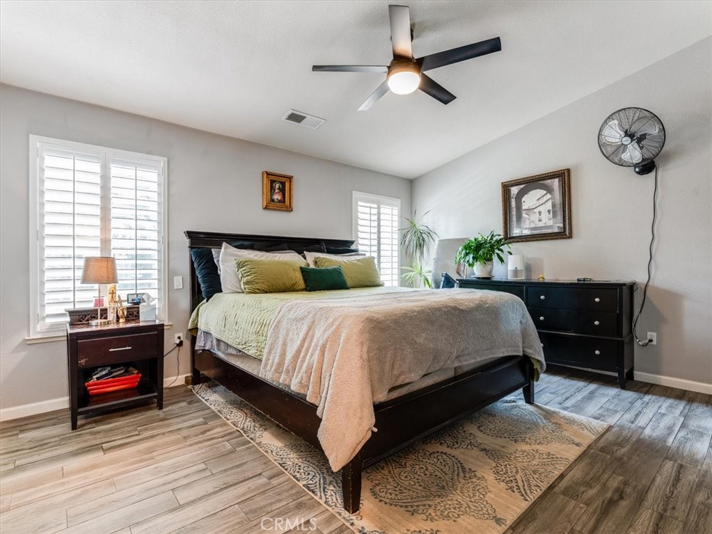 104 W Mariposa St, Avenal, CA 93204