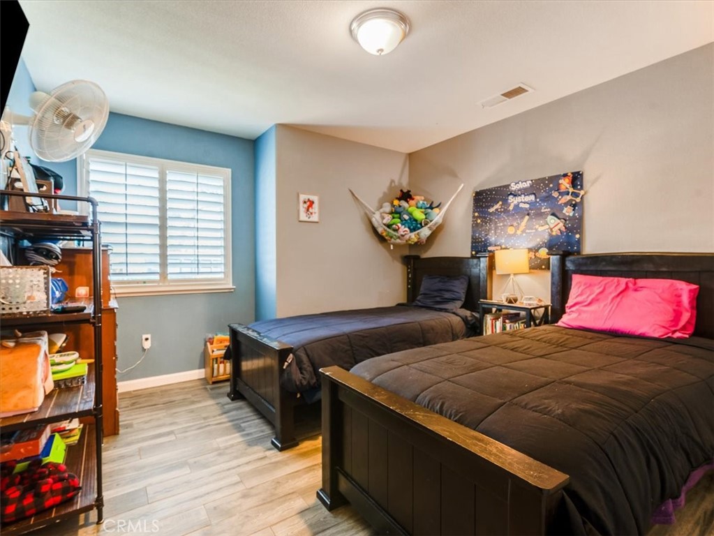 104 W Mariposa St, Avenal, CA 93204