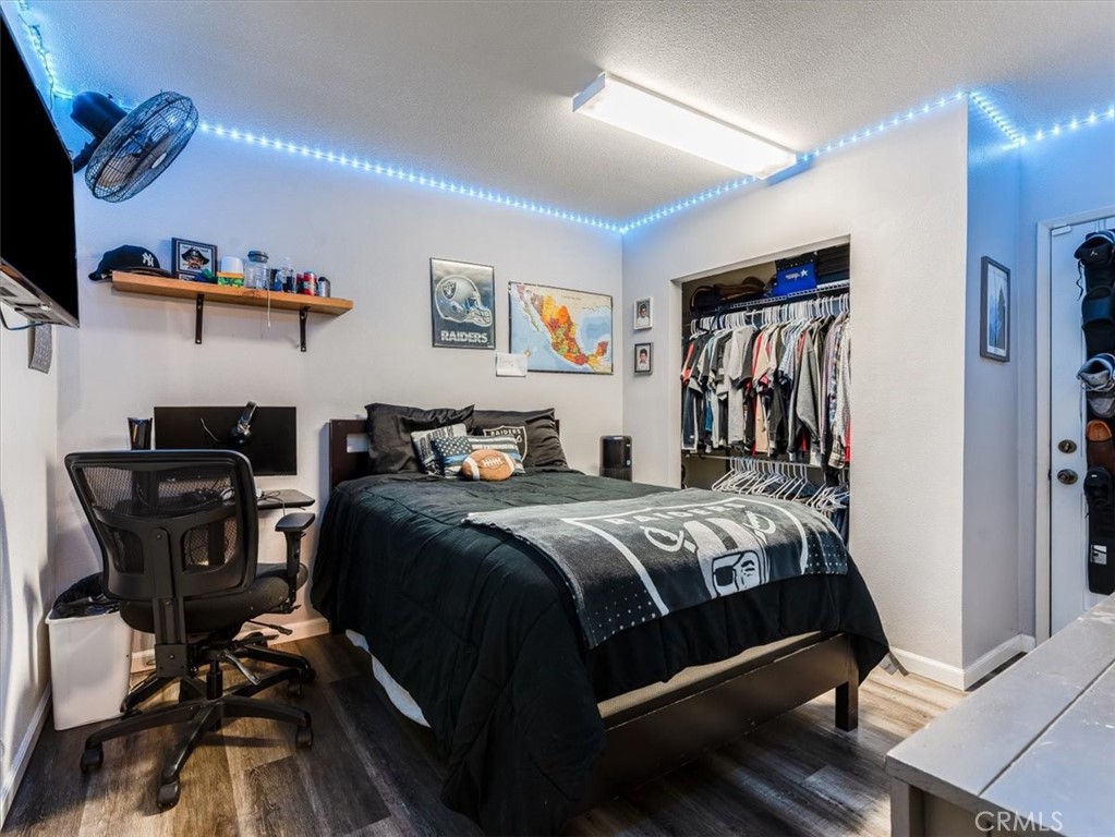 104 W Mariposa St, Avenal, CA 93204