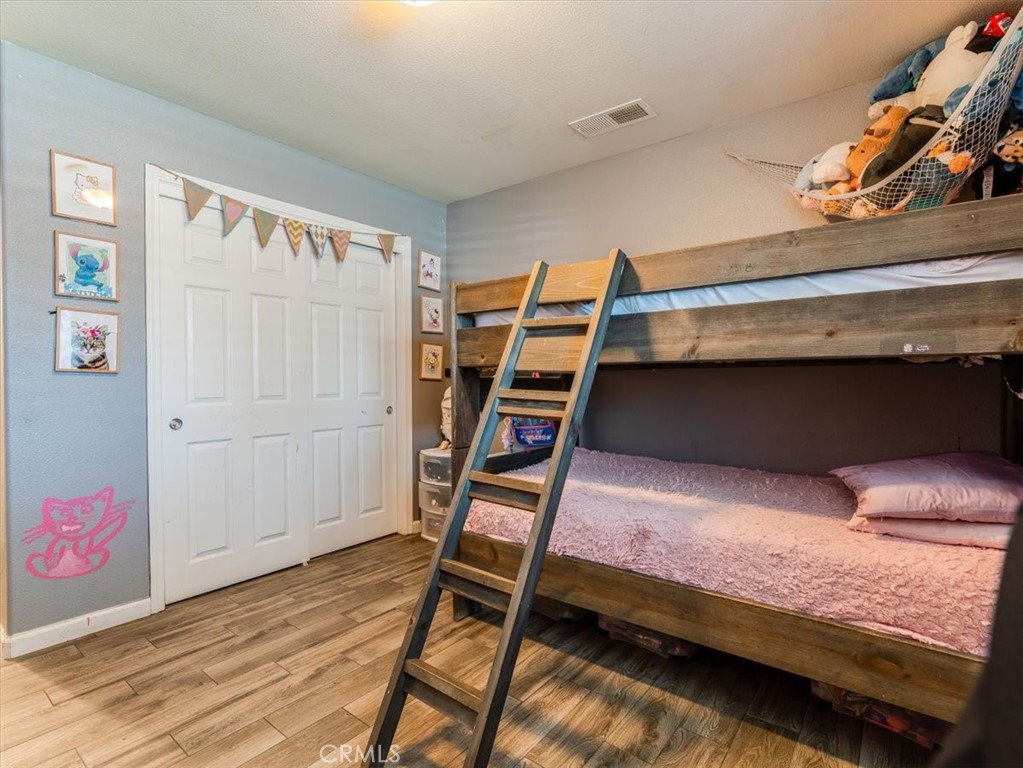 104 W Mariposa St, Avenal, CA 93204