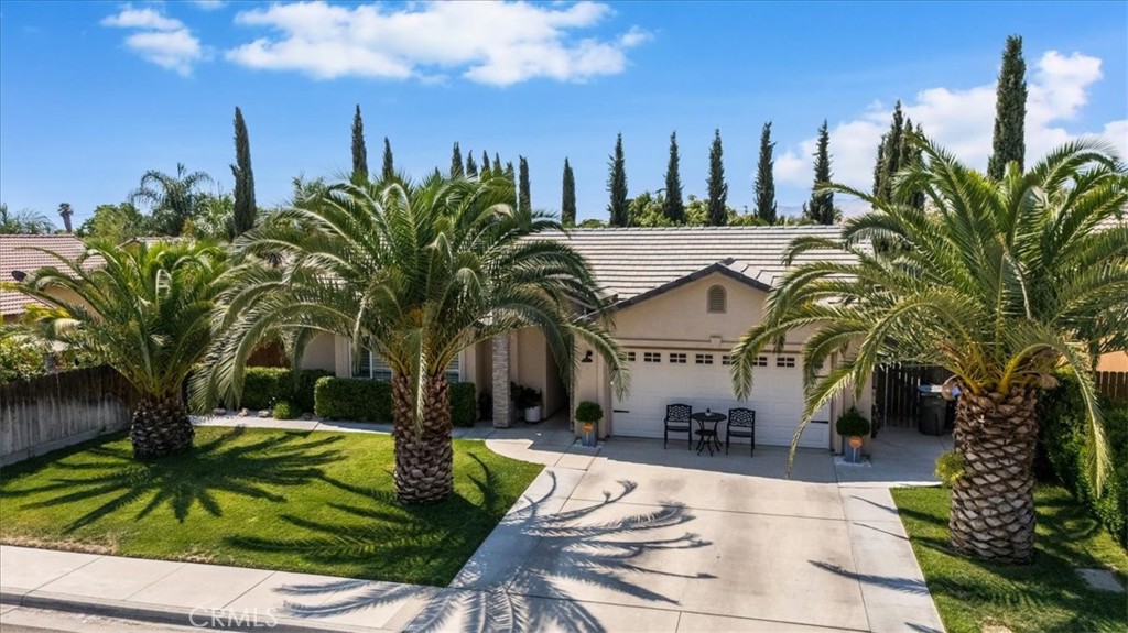 104 W Mariposa St, Avenal, CA 93204