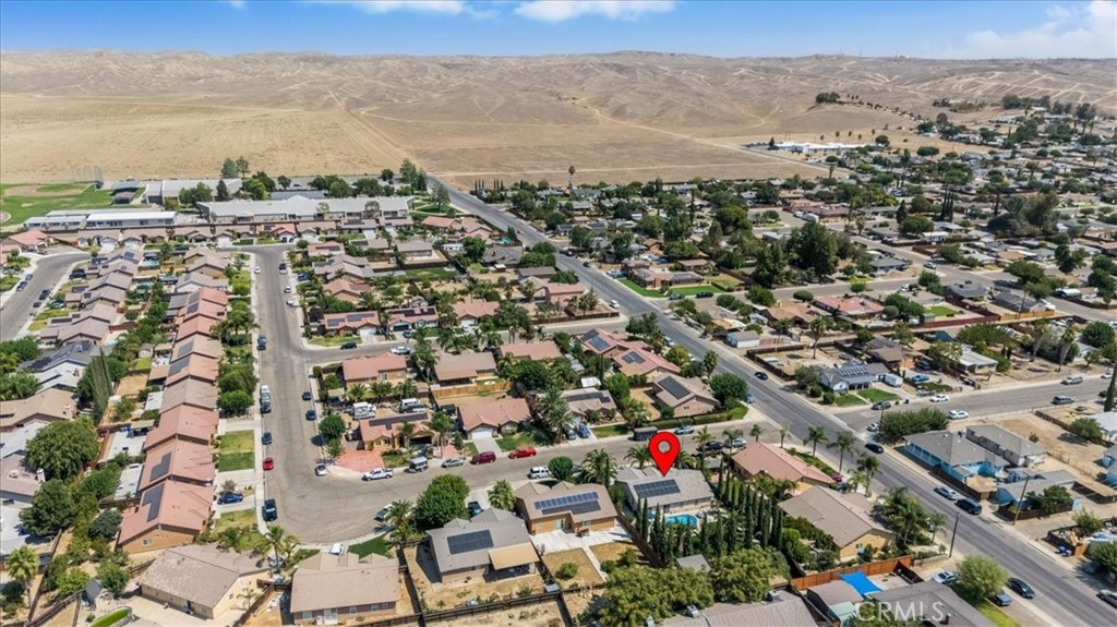 104 W Mariposa St, Avenal, CA 93204