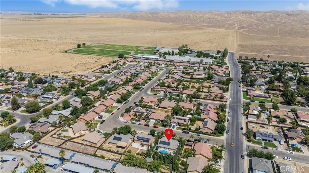 104 W Mariposa St, Avenal, CA 93204