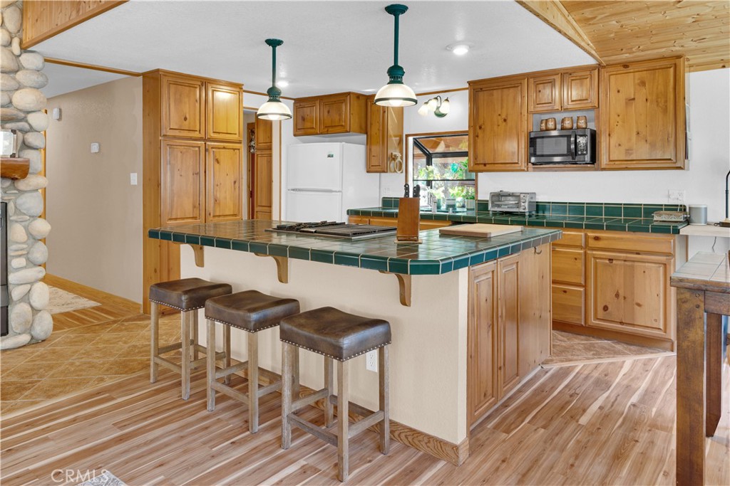 4653 Green Pine Lane, Paso Robles, CA 93446