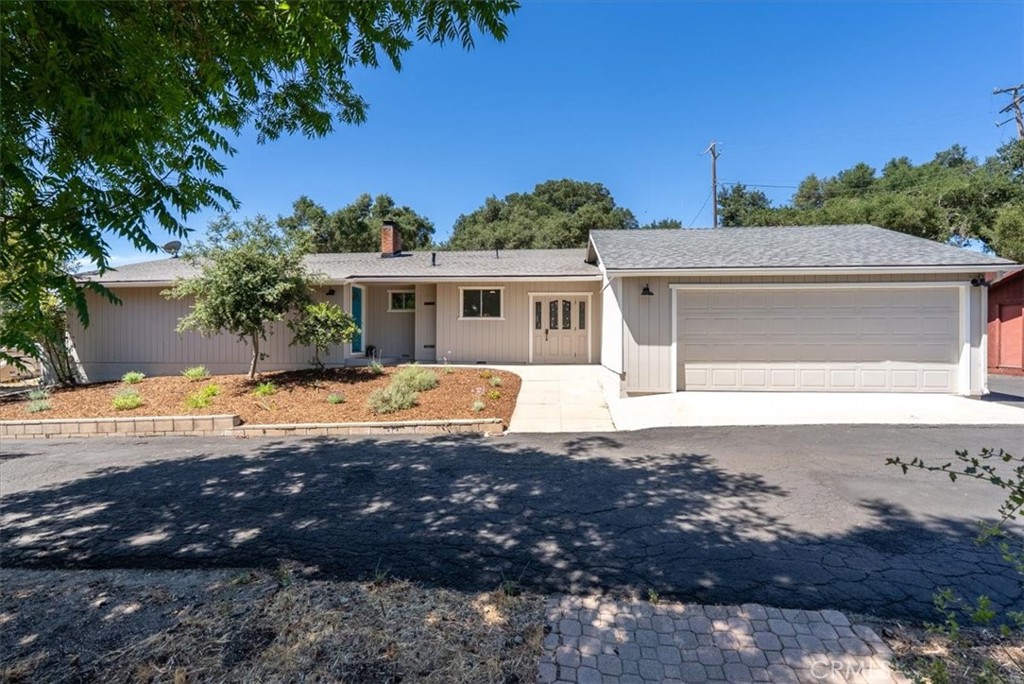 9080 Santa Lucia Rd, Atascadero, CA 93422