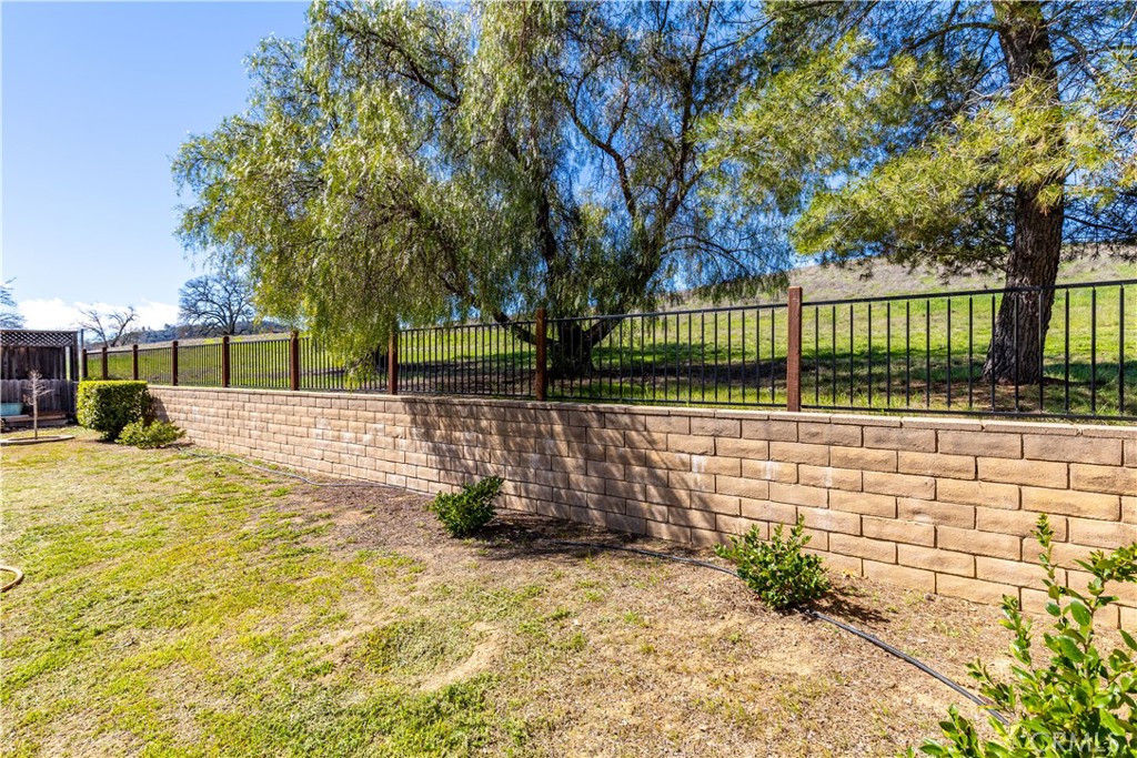2081 Wood Duck Ln, Paso Robles, CA 93446