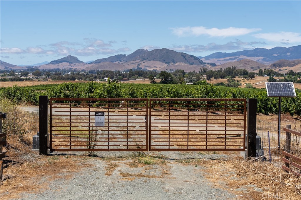 5502 Los Ranchos Rd, San Luis Obispo, CA 93401