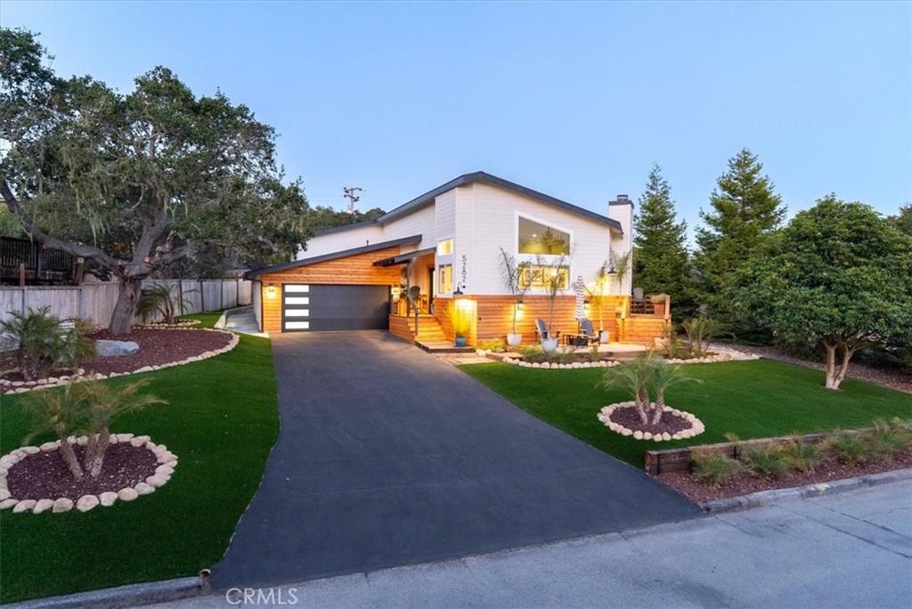 5282 Hillcrest Dr, Cambria, CA 93428