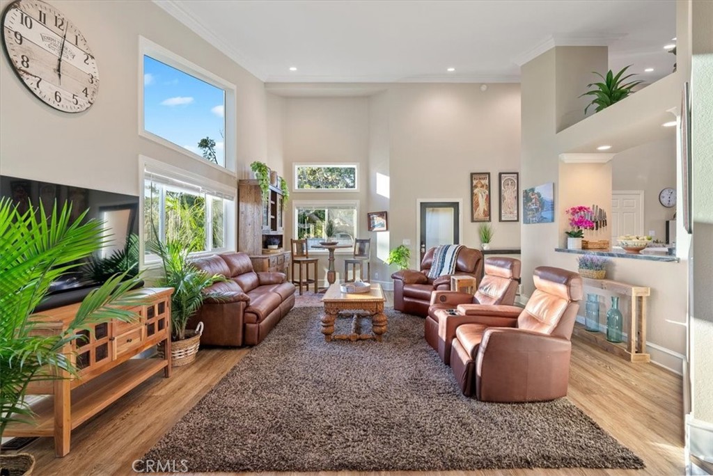 5282 Hillcrest Dr, Cambria, CA 93428