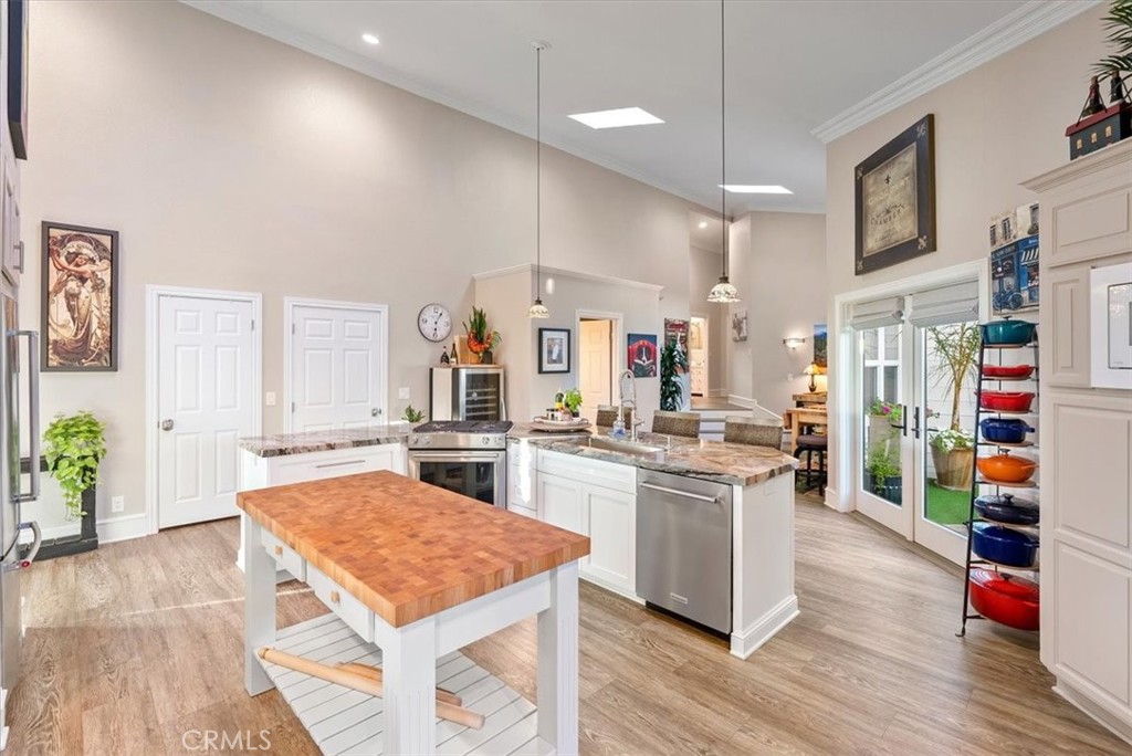 5282 Hillcrest Dr, Cambria, CA 93428