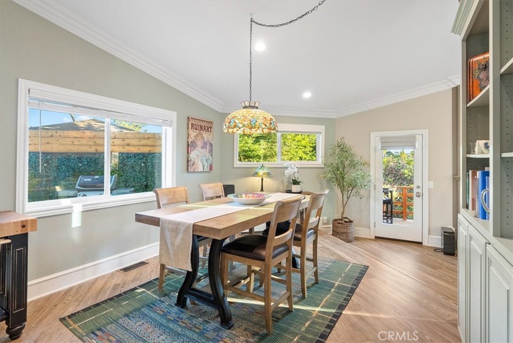 5282 Hillcrest Dr, Cambria, CA 93428