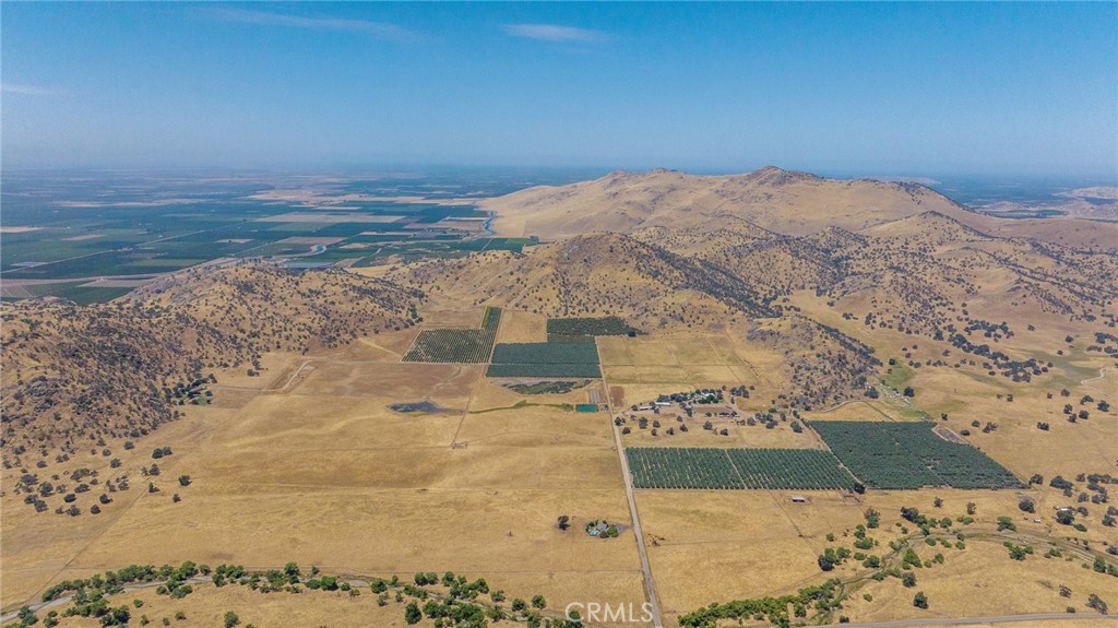 19400 398, Woodlake, CA 93286