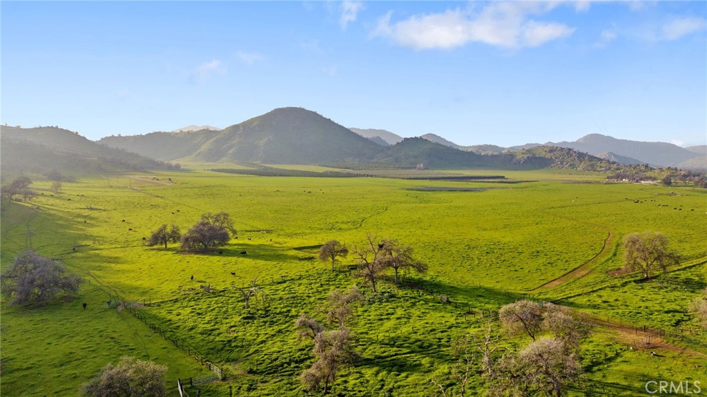 19400 398, Woodlake, CA 93286