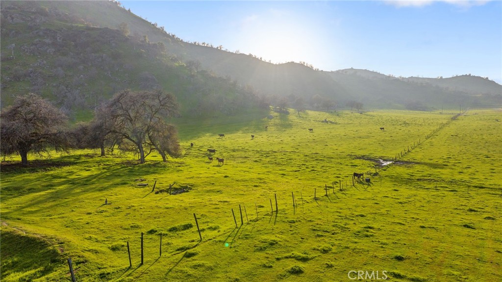 19400 398, Woodlake, CA 93286