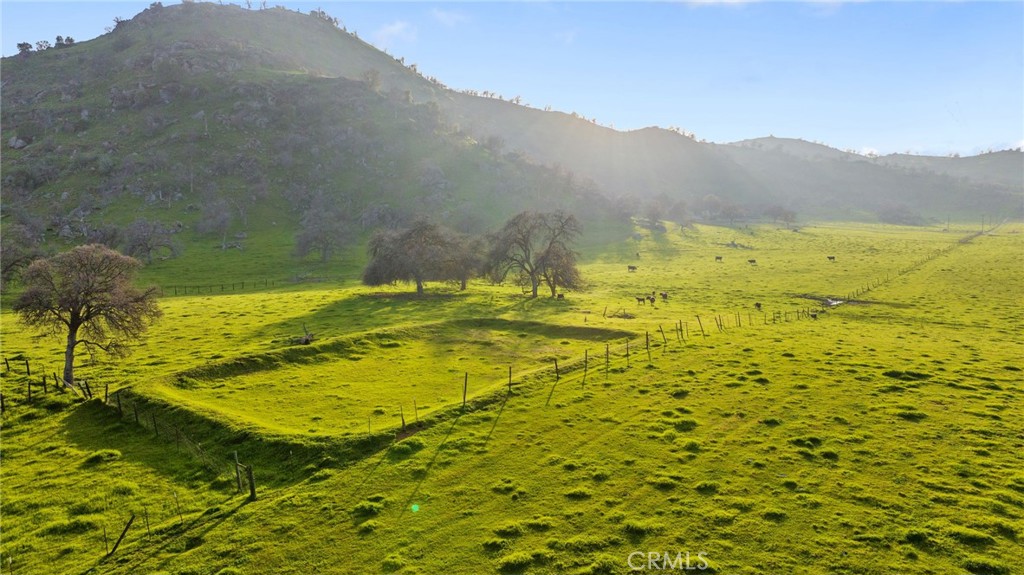 19400 398, Woodlake, CA 93286