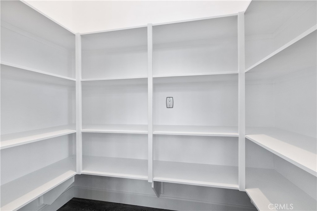 699 Waterford Ct, Paso Robles, CA 93446