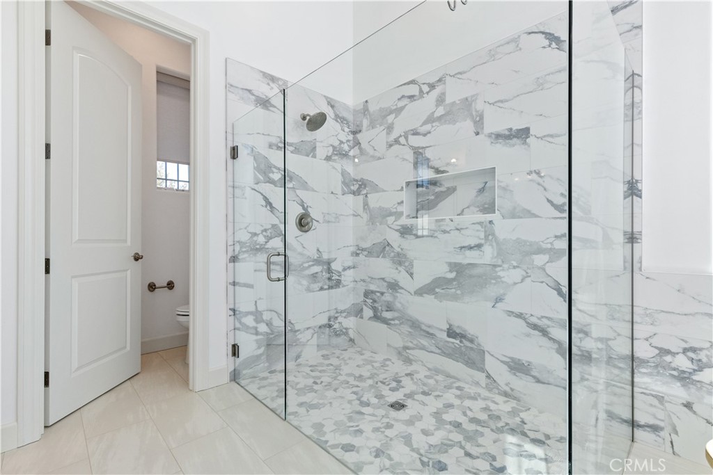 699 Waterford Ct, Paso Robles, CA 93446