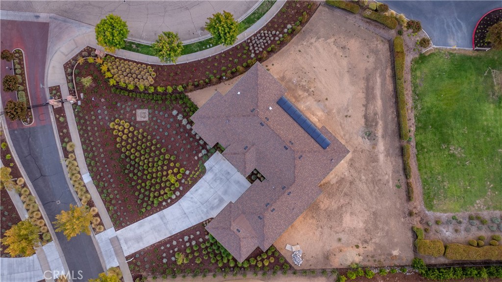 699 Waterford Ct, Paso Robles, CA 93446