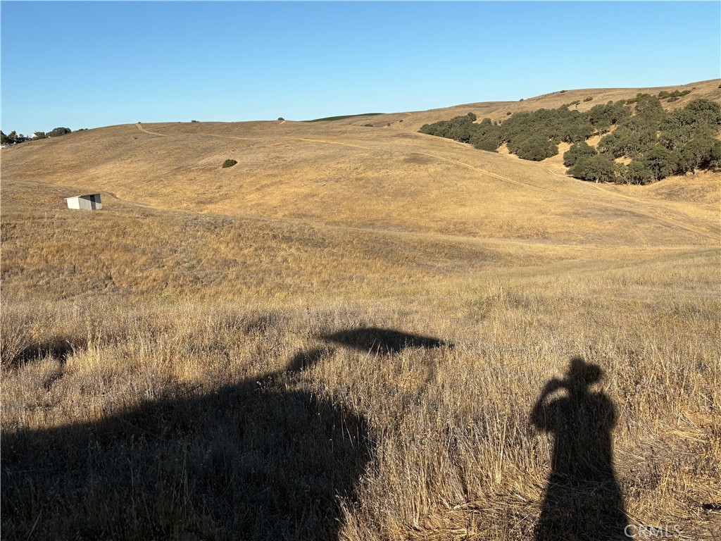 3 Maverick, Paso Robles, CA 93446