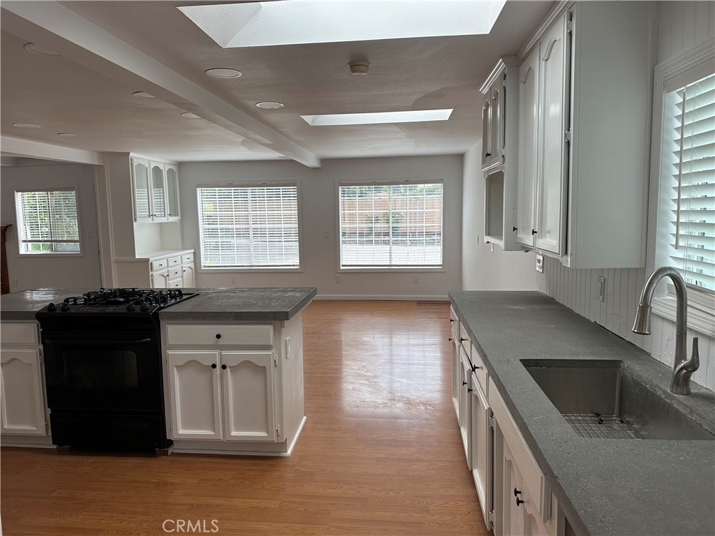 1970 Quintana Rd, Morro Bay, CA 93442