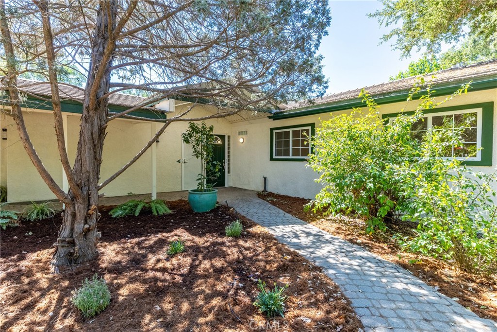 7990 San Gabriel Rd, Atascadero, CA 93422