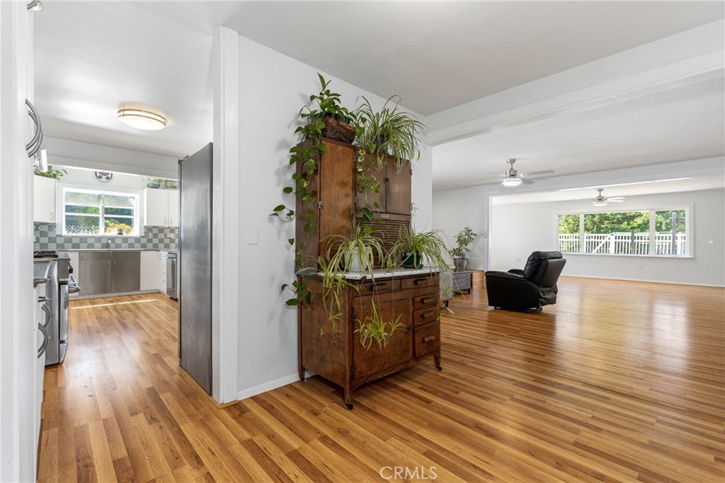 7990 San Gabriel Rd, Atascadero, CA 93422