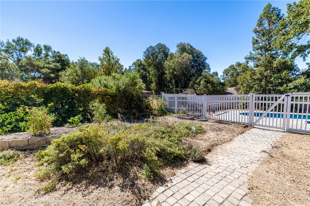 7990 San Gabriel Rd, Atascadero, CA 93422