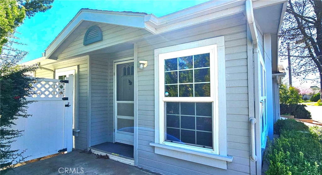 225 Lark Drive, Paso Robles, CA 93446