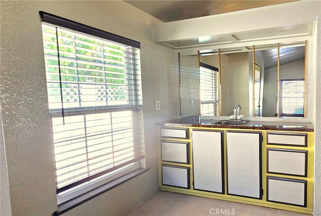 225 Lark Drive, Paso Robles, CA 93446