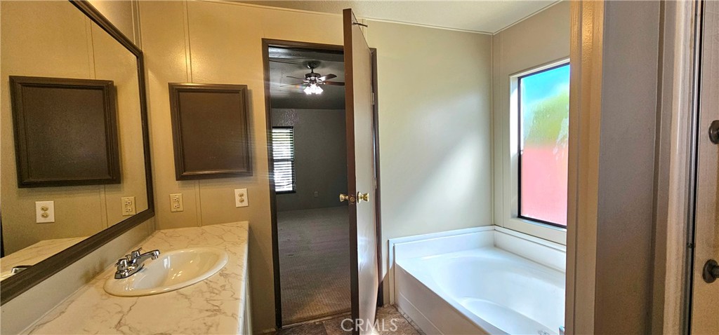 225 Lark Drive, Paso Robles, CA 93446