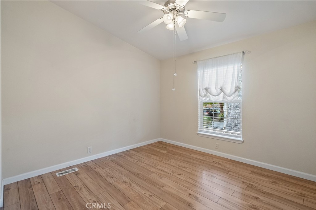 15 Via Santa Barbara #15, Paso Robles, CA 93446