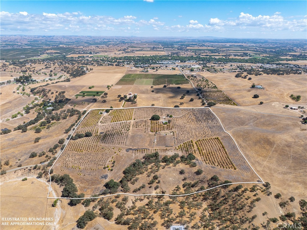 27 Wellsona Rd, Paso Robles, CA 93446