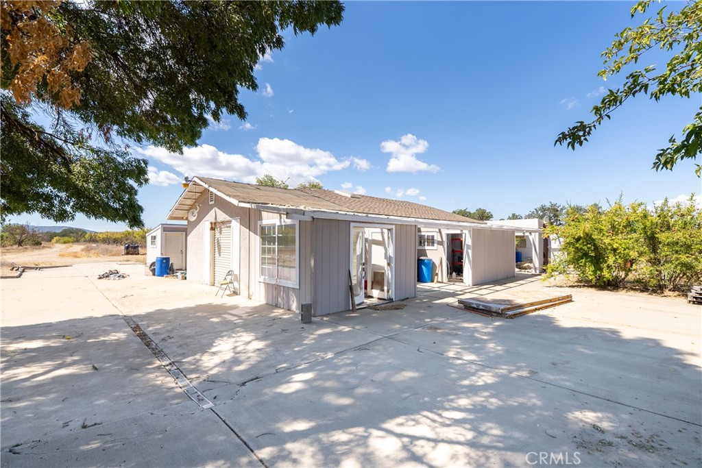 27 Wellsona Rd, Paso Robles, CA 93446
