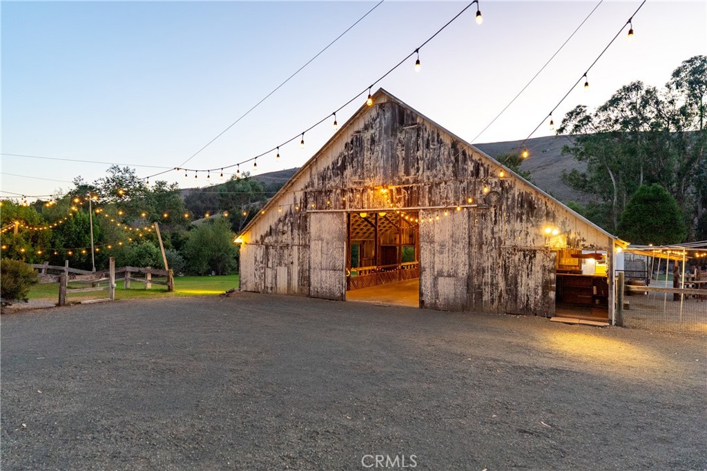 1155 Cayucos Creek Rd, Cayucos, CA 93430