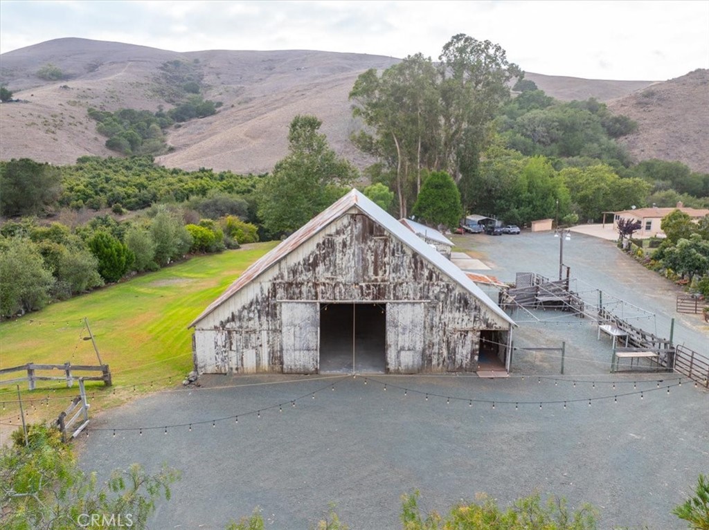 1155 Cayucos Creek Rd, Cayucos, CA 93430