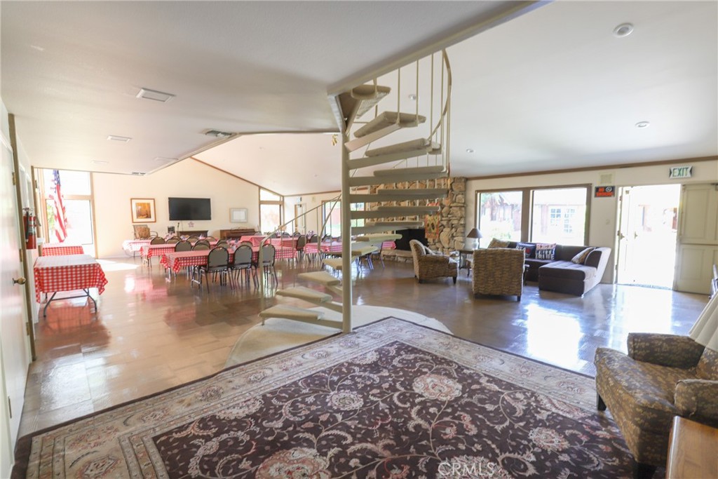 10025 El Camino Real #6, Atascadero, CA 93422