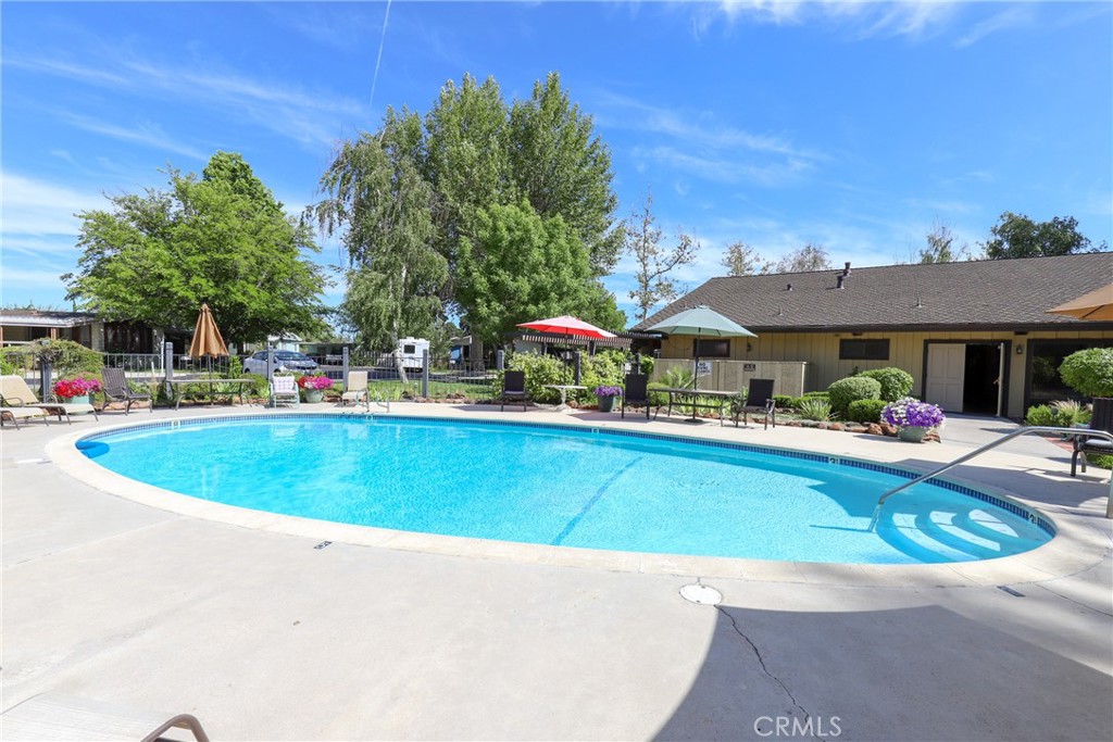 10025 El Camino Real #6, Atascadero, CA 93422