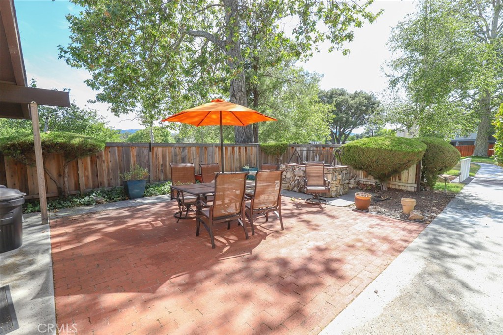 10025 El Camino Real #6, Atascadero, CA 93422