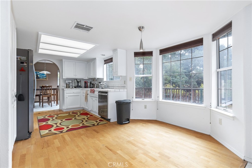 204 Nighthawk, Paso Robles, CA 93446