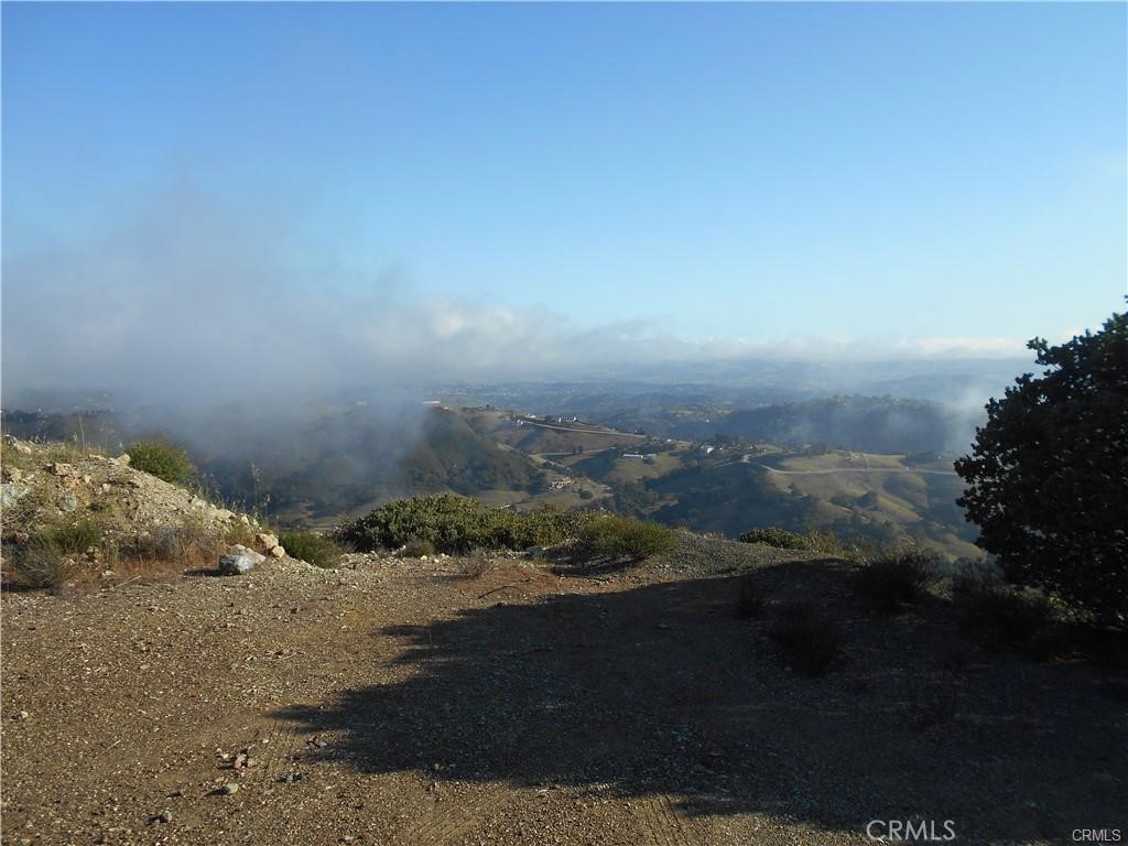 14105 County Kerry Ln, Atascadero, CA 93422